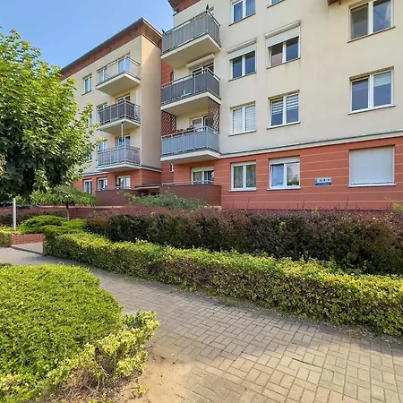 2-bedroom Air-conditioned With Balcony In By Renters Wrocław